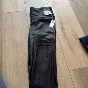 New with tags, GapFit leggings